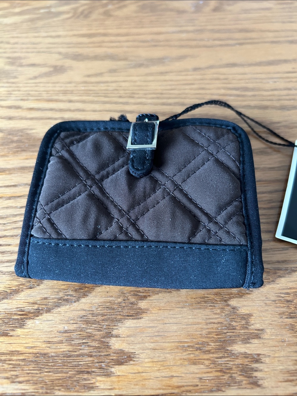 NWT Vera Bradley Quilted Brown and Black Fabric Card Holder